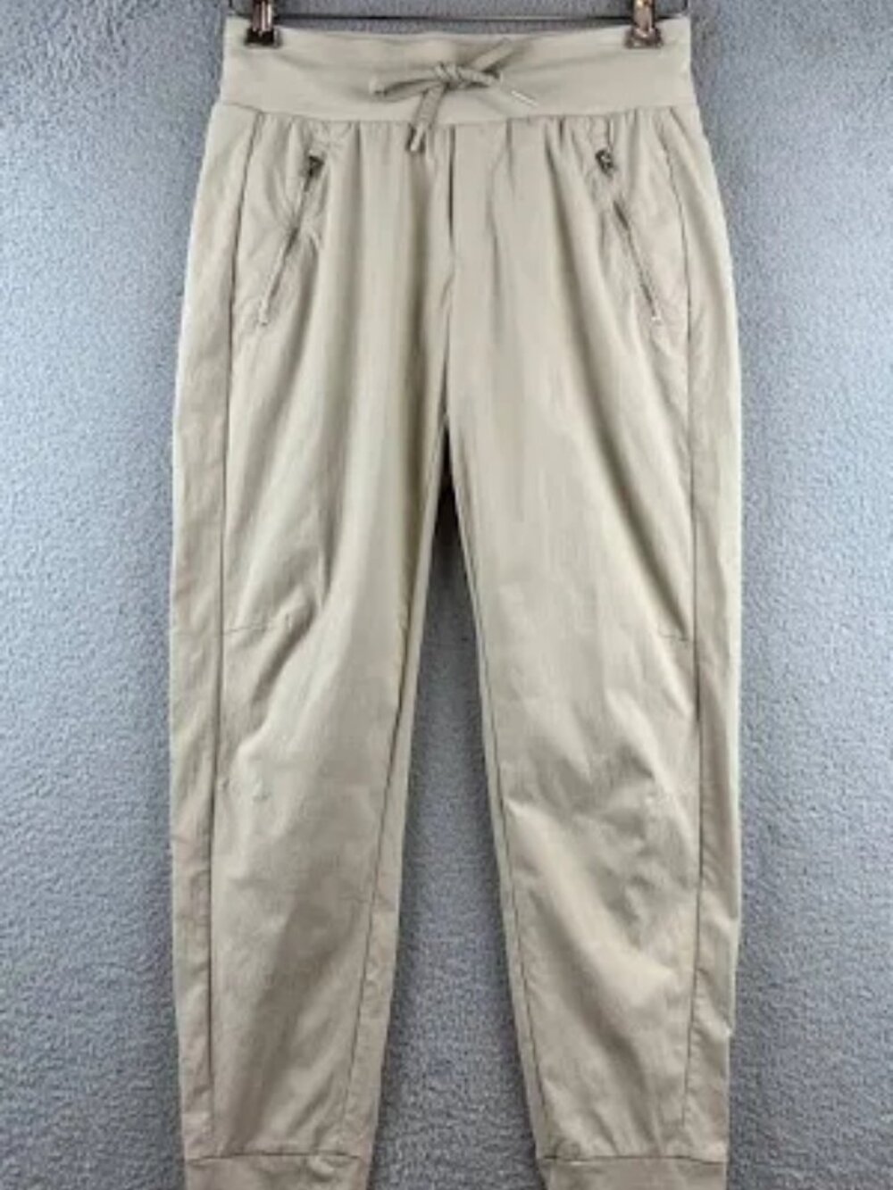 Athleta Trekkie North Jogger size 4